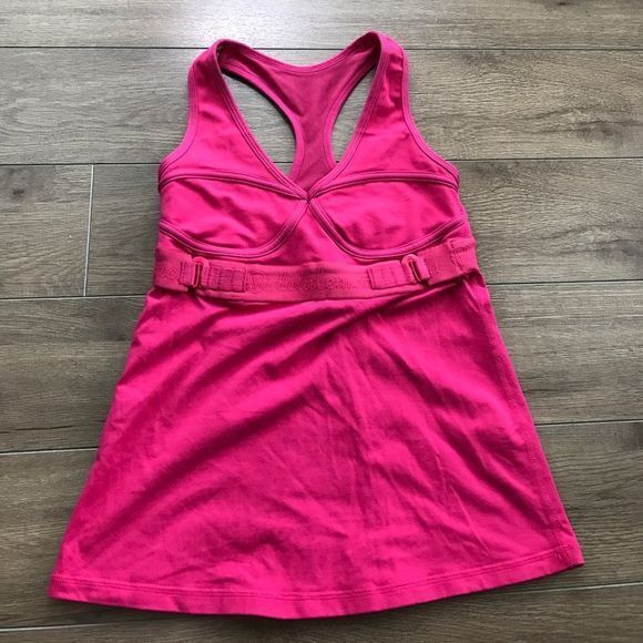 Lululemon tank top size 4 Racerback‎ Pink - Picture 1 of 3